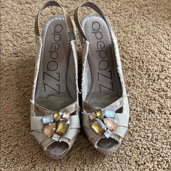 Apepazza jeweled espadrilles w/ open toe/heel, 9 - Picture 1 of 6